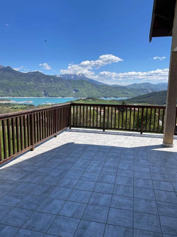 Appartement T3 Avec Vue Sur Le Lac 乔日 外观 照片